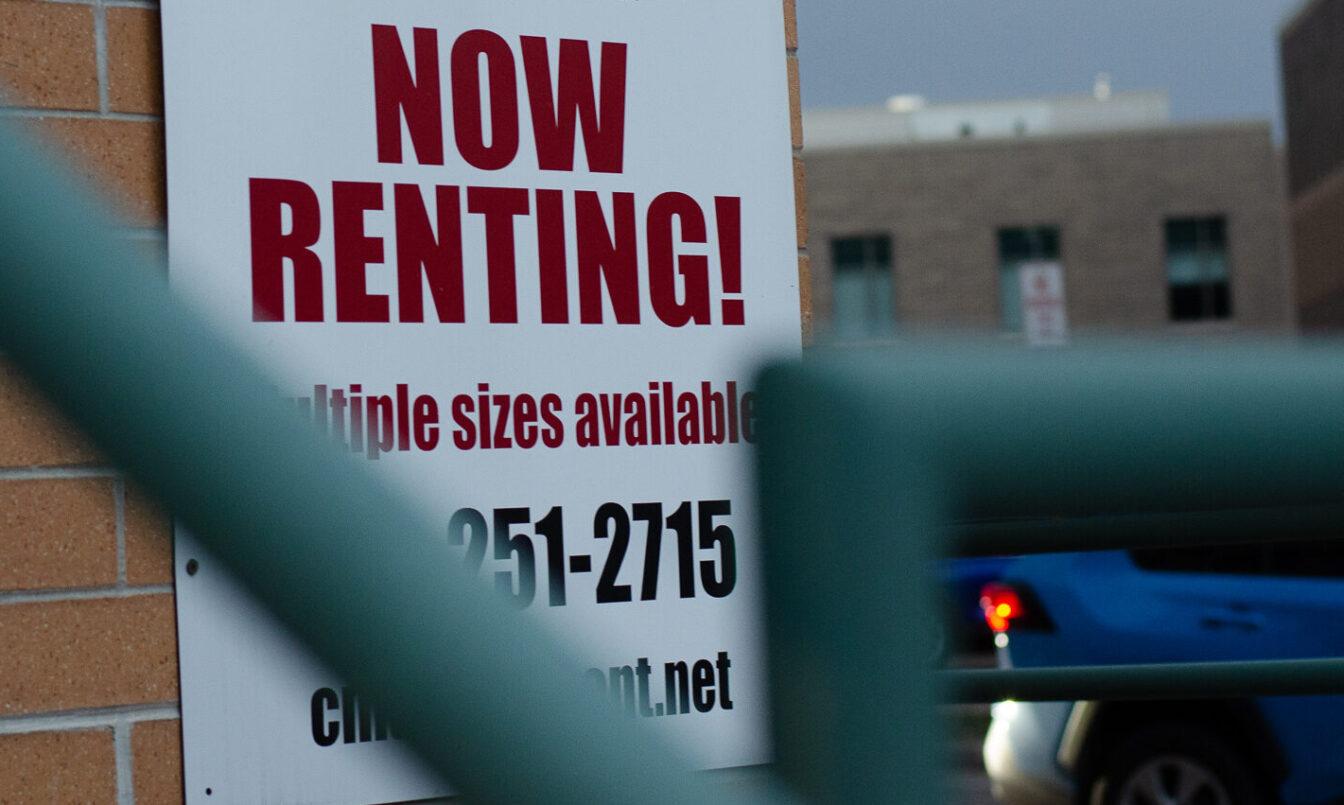 Badger Herald archival photo of rental housing advertisement on North Randall Avenue. February 8, 2024.